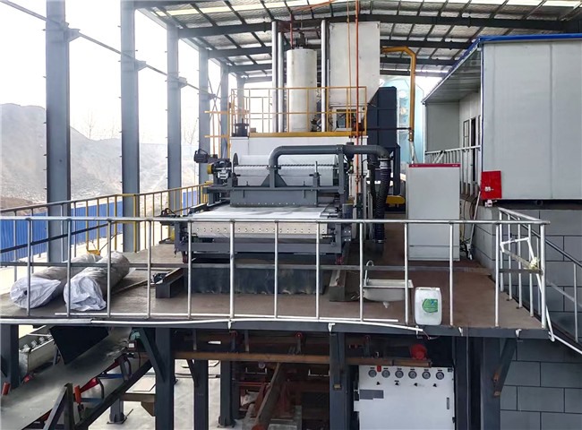 一套智能超高壓疊層壓濾機(jī)安裝完工，投入使用！