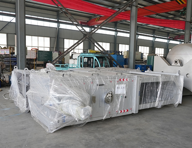 2臺內(nèi)進流格柵除污機發(fā)貨