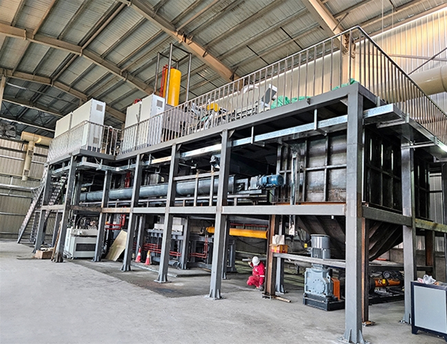 沈陽市政污泥脫水項(xiàng)目訂購的，智能超高壓疊層脫水機(jī)，順利安裝完工！