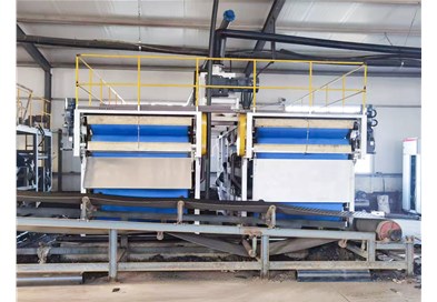 生活污泥含水率高怎么解決？污泥二次脫水設(shè)備來幫忙