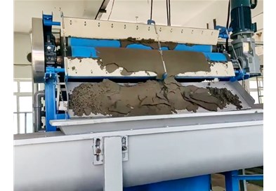 污泥脫水不用愁，帶式濃縮脫水一體機(jī)來(lái)解憂(yōu)